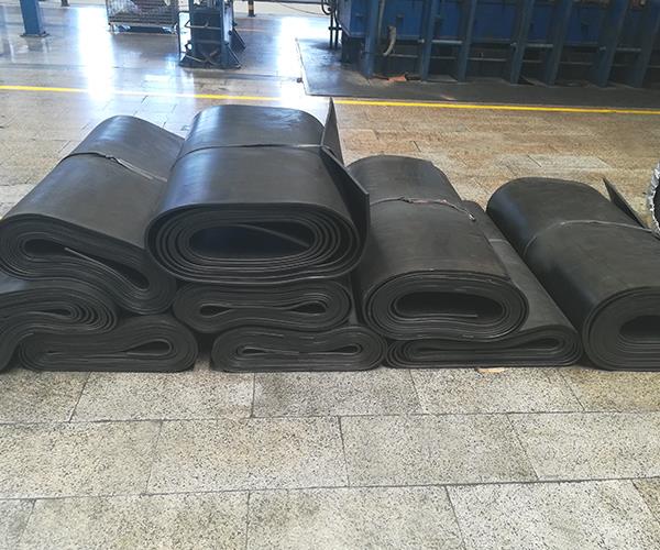 橡膠耐磨件 橡膠耐磨件